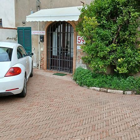 Casa Agostini Apartment Lari Bagian luar foto